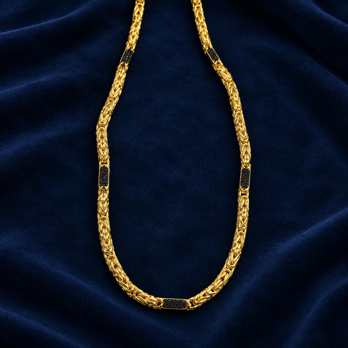 Siyah Taşlı Kral Zincir